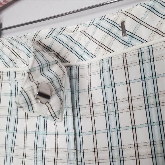 Liz Claiborne Liz Golf Capri Pants Pastel Plaid Blue White Gray Hook Closure - Picture 4 of 12